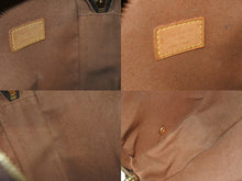 Load image into Gallery viewer, LOUIS VUITTON ルイヴィトン モノグラム ポシェット ガンジュ ボディバッグ M51870 ブラウン ゴールド金具 美品 中古 4b006997