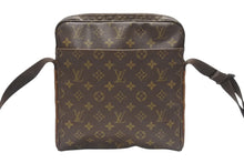 Load image into Gallery viewer, LOUIS VUITTON ルイヴィトン トロター ボブール ショルダーバッグ M97037 モノグラム ブラウン PVC レザー ゴールド金具 美品 中古 4b007000