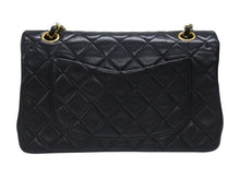 Load image into Gallery viewer, 極美品 CHANEL シャネル マトラッセ23 Wフラップ Wチェーンショルダーバッグ 1番台 ラムスキン ココマーク ブラック ゴールド金具 中古 4b007017