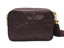 Load image into Gallery viewer, CHANEL シャネル チェーンショルダーバッグ 3番台 ココマーク フリンジ レザー ボルドー ゴールド金具 美品 中古 4b007025