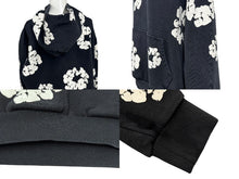 Load image into Gallery viewer, DENIM TEARS デニムティアーズ Cotton Wreath Hoodie コットンリース フーディー サイズL ブラック ホワイト 美品 中古 4b007040