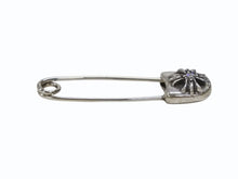 Load image into Gallery viewer, 極美品 CHROME HEARTS クロムハーツ セーフティピン スモール 1Pダイヤ チャーム シルバー SV925 2,1g 中古 4b007075