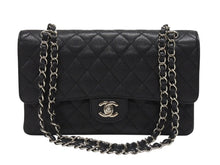 Load image into Gallery viewer, 極美品 CHANEL シャネル マトラッセ25 チェーンショルダーバッグ ココマーク 13番台 キャビアスキン ブラック シルバー金具 中古 4b007101