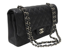Load image into Gallery viewer, 極美品 CHANEL シャネル マトラッセ25 チェーンショルダーバッグ ココマーク 13番台 キャビアスキン ブラック シルバー金具 中古 4b007101