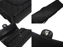 Load image into Gallery viewer, 極美品 CHANEL シャネル マトラッセ25 チェーンショルダーバッグ ココマーク 13番台 キャビアスキン ブラック シルバー金具 中古 4b007101