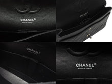 Load image into Gallery viewer, 極美品 CHANEL シャネル マトラッセ25 チェーンショルダーバッグ ココマーク 13番台 キャビアスキン ブラック シルバー金具 中古 4b007101