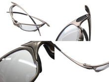 Load image into Gallery viewer, OAKLEY オークリー X-METAL JULIET ジュリエット サングラス メタルフレーム TITANIUM チタン シルバー 美品 中古 4b007132