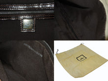 Load image into Gallery viewer, FENDI フェンディ マンマバケット ワンショルダーバッグ 26424 ズッキーノ柄 キャンバス レザー ベージュ シルバー金具 美品 中古 4b007137