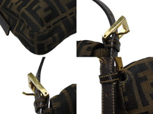 Load image into Gallery viewer, FENDI フェンディ マンマバケット ワンショルダーバッグ 26424 ズッカ柄 ブラウン キャンバス レザー ゴールド金具 美品 中古 4b007146