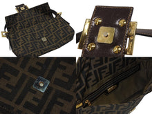 Load image into Gallery viewer, FENDI フェンディ マンマバケット ワンショルダーバッグ 26424 ズッカ柄 ブラウン キャンバス レザー ゴールド金具 美品 中古 4b007146