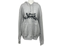 Load image into Gallery viewer, ルイヴィトン LOUISVUITTON 21AW RM212 ロゴプリントネオン ワーキングマンフーディ パーカー グレー M 美品 中古 4b007161