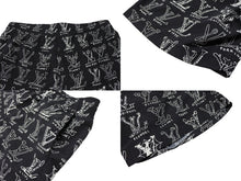 Load image into Gallery viewer, LOUIS VUITTON ルイヴィトン 21SS モノグラムカートゥーン サーフパンツ スイムウェア RM211M ZKK HKW02W サイズM 美品 中古 4b007167