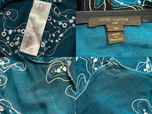 Load image into Gallery viewer, 極美品 LOUIS VUITTON ルイヴィトン 15SS ジップアップ レース ブラウス ブラック ホワイト ターコイズ レーヨン シルク 38 RW151A F7BB15VMX 中古 4b007171