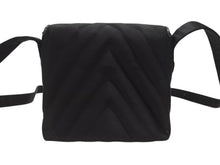 Load image into Gallery viewer, 極美品 CHANEL シャネル シェブロン Vステッチ 2way クラッチ ミニ ショルダーバッグ サテン ブラック 中古 4b007194