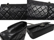 Load image into Gallery viewer, 極美品 CHANEL シャネル マトラッセ25 Wフラップ Wチェーンショルダーバッグ ココマーク 7番台 ラムスキン ブラック シルバー金具 中古 4b007214