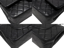 Load image into Gallery viewer, 極美品 CHANEL シャネル マトラッセ25 Wフラップ Wチェーンショルダーバッグ ココマーク 7番台 ラムスキン ブラック シルバー金具 中古 4b007214