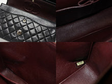 Load image into Gallery viewer, 極美品 CHANEL シャネル マトラッセ25 Wフラップ Wチェーンショルダーバッグ ココマーク 7番台 ラムスキン ブラック シルバー金具 中古 4b007214