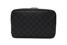 Load image into Gallery viewer, 極美品 LOUIS VUITTON ルイヴィトン トゥルース トワレ GM クラッチバッグ ダミエ コバルト N40484 シルバー金具 中古 4b007216