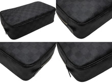 Load image into Gallery viewer, 極美品 LOUIS VUITTON ルイヴィトン トゥルース トワレ GM クラッチバッグ ダミエ コバルト N40484 シルバー金具 中古 4b007216