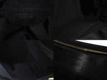 Load image into Gallery viewer, CHANEL シャネル スーパーモデル チェーン ショルダーバッグ ココマーク キャビアスキン ゴールド金具 ブラック 美品 中古 4b007228