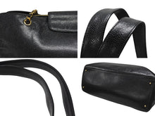 Load image into Gallery viewer, CHANEL シャネル スーパーモデル チェーン ショルダーバッグ ココマーク キャビアスキン ゴールド金具 ブラック 美品 中古 4b007228