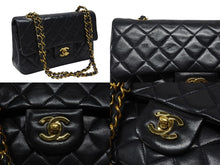 Load image into Gallery viewer, CHANEL シャネル マトラッセ23 Wフラップ Wチェーンショルダーバッグ 3番台 ココマーク ラムスキン ネイビー 美品 中古 4b007229