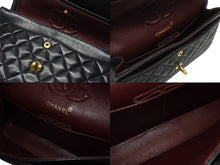 Load image into Gallery viewer, CHANEL シャネル マトラッセ23 Wフラップ Wチェーンショルダーバッグ 3番台 ココマーク ラムスキン ネイビー 美品 中古 4b007229