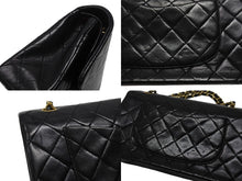 Load image into Gallery viewer, 極美品 CHANEL シャネル マトラッセ25 Wフラップ Wチェーンショルダーバッグ 0番台 ラムスキン ココマーク ブラック ゴールド金具 中古 4b007231