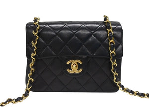極美品 CHANEL シャネル ミニマトラッセ17 Sフラップ Sチェーンショルダーバッグ 0番台 ラムスキン ココマーク ブラック ゴールド金具 中古 4b007233