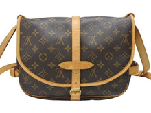Load image into Gallery viewer, LOUIS VUITTON ルイヴィトン ソミュール30 ショルダーバッグ ブラウン モノグラム ロゴ 斜めがけ M42256 美品 中古 4b007236