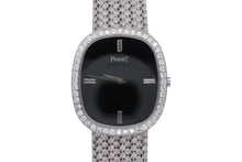 Load image into Gallery viewer, 極美品 PIAGET ピアジェ 腕時計 スクエア ベゼルダイヤ オパール文字盤 手巻き 重量約77.86G 18K/0750刻印 ブラック ホワイトゴールド 中古 4b007256