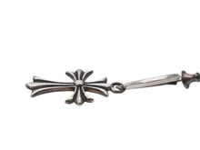 Load image into Gallery viewer, 新品未使用 CHROME HEARTS クロムハーツ タイニークロス フープ ピアス 重量6.0g シルバー925 1989刻印 アクセサリー 中古 4b007261