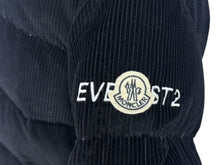 Load image into Gallery viewer, 極美品 MONCLER モンクレール FRGMT フラグメント ダウンジャケット コーデュロイ H209U1A00012 M2363 ブラック サイズ00 中古 4b007296