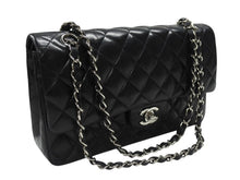 Load image into Gallery viewer, 極美品 CHANEL シャネル マトラッセ25 Wフラップ Wチェーンショルダーバッグ 9番台 ラムスキン ココマーク ブラック シルバー金具 中古 4b007305