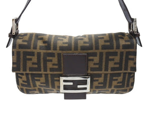 極美品 FENDI フェンディ マンマバケット ワンショルダーバッグ 26424 ズッカ柄 キャンバス レザー ブラウン シルバー金具 中古 4b007319