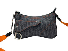 Load image into Gallery viewer, 極美品 Christian Dior クリスチャンディオール ショルダーバッグ トロッター キャンバス ネイビー オレンジ シルバー金具 中古 4b007326