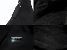 Load image into Gallery viewer, 極美品 Prada プラダ ミニハンドバッグ ワンハンドル レディース ネロ ブランド ロゴ ナイロン MV515 黒 ブラック 中古 4b0077337