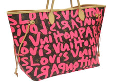 Load image into Gallery viewer, 極美品 LOUIS VUITTON ルイヴィトン トートバッグ ネヴァーフルGM モノグラムグラフィティ フューシャ M93701 中古 4b007346