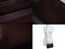 Load image into Gallery viewer, 極美品 CHANEL シャネル クラシック マトラッセ チェーンウォレット ショルダーバッグ LGPCX2U6 キャビアスキン ブラック 中古 4b007350