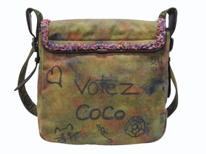 極美品 CHANEL シャネル エンブロイダリー グラフィティ ショルダーバッグ A92789 ココマーク 20番台 カーキ 中古 4b007352