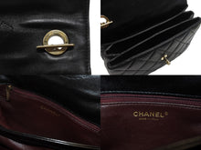 Load image into Gallery viewer, CHANEL シャネル マトラッセ トップハンドル フラップバッグ 20番台 A92236 カーフスキン ブラック ゴールド金具 美品 中古 4b007365