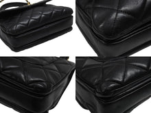 Load image into Gallery viewer, CHANEL シャネル マトラッセ トップハンドル フラップバッグ 20番台 A92236 カーフスキン ブラック ゴールド金具 美品 中古 4b007365