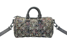Load image into Gallery viewer, LOUIS VITTON ルイヴィトン キーポルXS LVフェルト M80821 ハンドバッグ ショルダー グレー フェルトレザー 美品 中古 4b007382