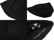 Load image into Gallery viewer, CHROME HEARTS クロムハーツ サーマルニット帽 ビーニー クロス ロゴ コットン ブラック ホワイト 美品 中古 4b007394
