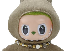 Load image into Gallery viewer, 新品未使用 LABUBU ラブブ × SEVENTEEN セブンティーン × sacai サカイ 世界13個限定 キーホルダー JOOPITER ジュピター 中古 4b007401