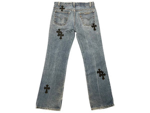 極美品 CHROME HEARTS クロムハーツ LEVI'S 517 リーバイス 517 セメタリークロスパッチデニム ジーンズ サイズ32 15パッチ 中古 4b007406