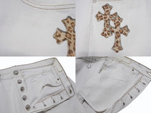 Load image into Gallery viewer, 極美品 CHROME HEARTS クロムハーツ LEVI&#39;S リーバイス 501 クロスパッチデニム ジーンズ サイズ32 レオパード ハラコ 15パッチ 中古 4b007407