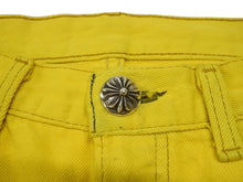 Load image into Gallery viewer, 極美品 CHROME HEARTS クロムハーツ LEVI&#39;S リーバイス 501 セメタリークロスパッチデニム ジーンズ サイズ31 35パッチ 中古 4b007408