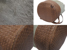 Load image into Gallery viewer, BOTTEGAVENETA ボッテガヴェネタ イントレチャート ショルダーバッグ 180300 ハラコ レザー グリーン ブラック金具 美品 中古 4b007420