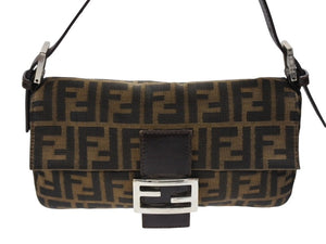 極美品 FENDI フェンディ マンマバケット ワンショルダーバッグ 26424 ズッカ柄 キャンバス レザー ブラウン シルバー金具 中古 4b007444